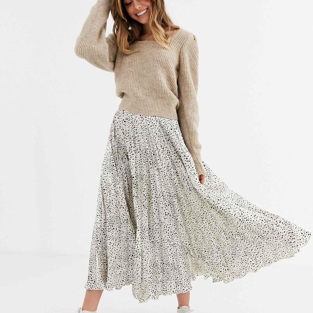 Elegant Cream Polka Dot Midi Skirt